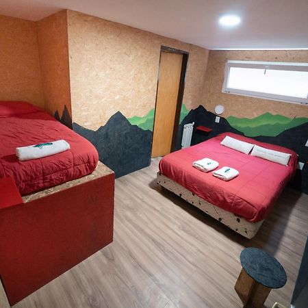 Moving Hostel Travel Bar 산카를로스데바릴로체 외부 사진